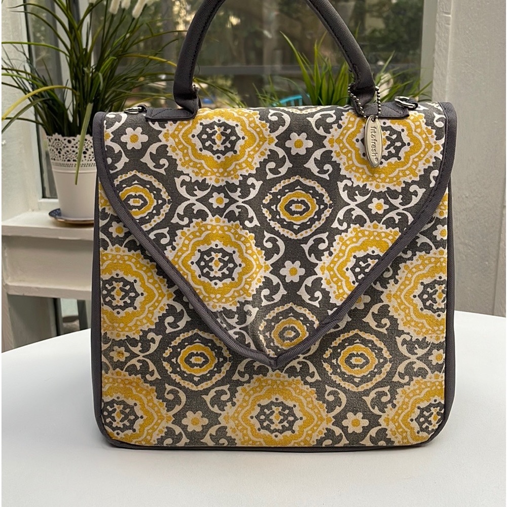 Fit & Fresh Gray & Yellow Cooler Bag